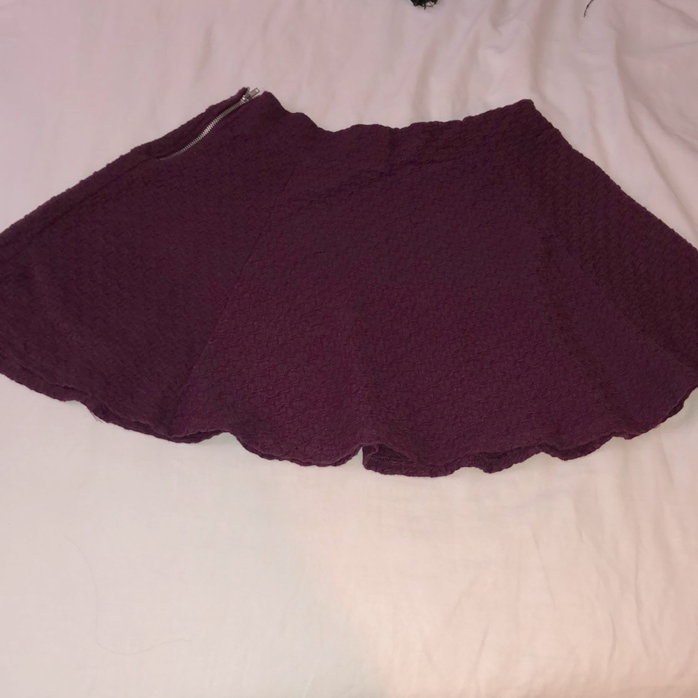 I’m selling a casual purple skirt.